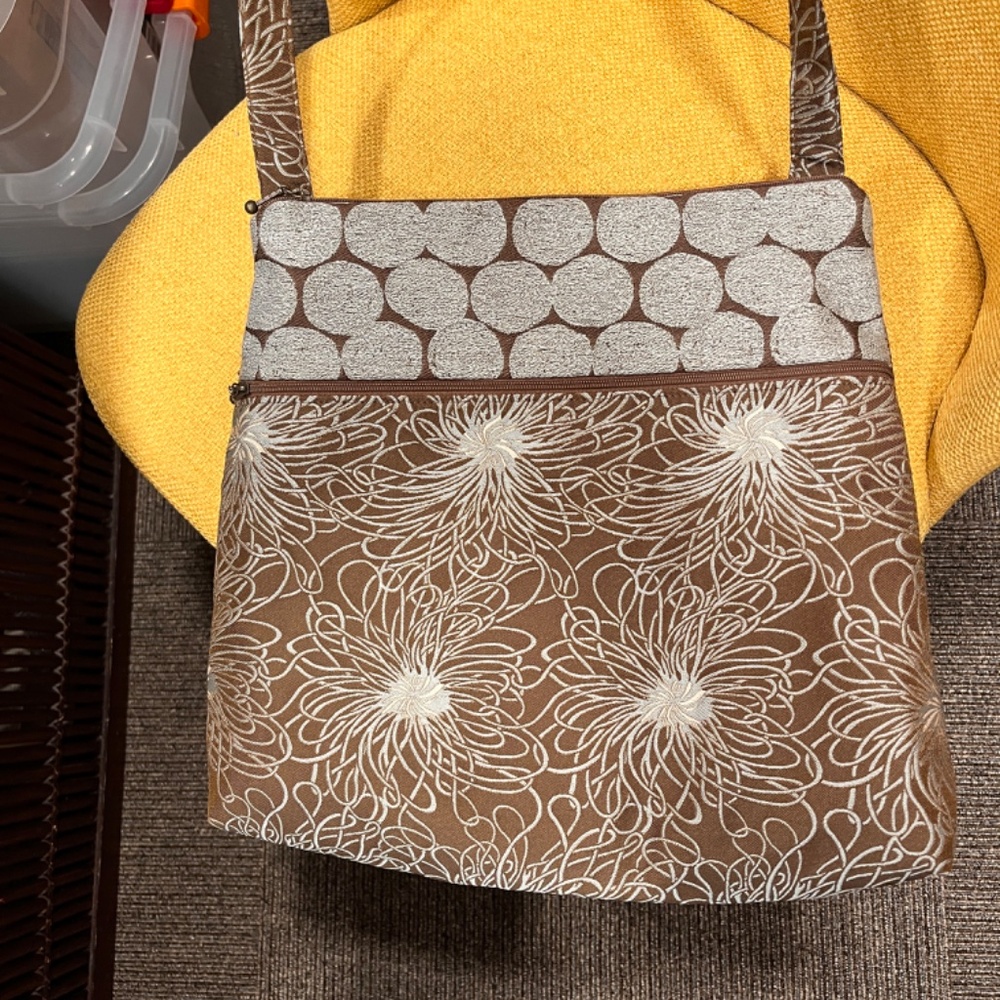 Maruca Colorado Handmade Large Brown, Gray And Light Blue Jacquard Handbag - Picture 6 of 9